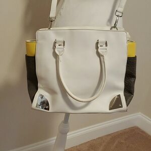Cesca vegan women's purse.